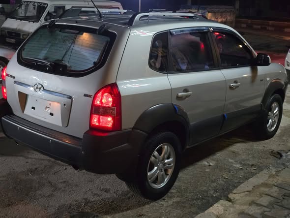 هيونداي توسان 2007 - صورة 4