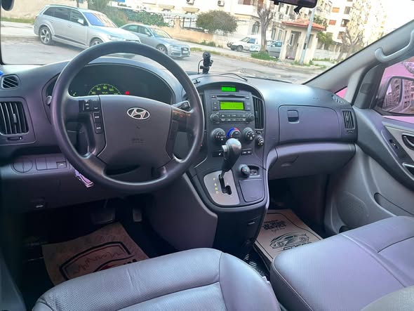 هيونداي H1 Starex 2015 - صورة 5