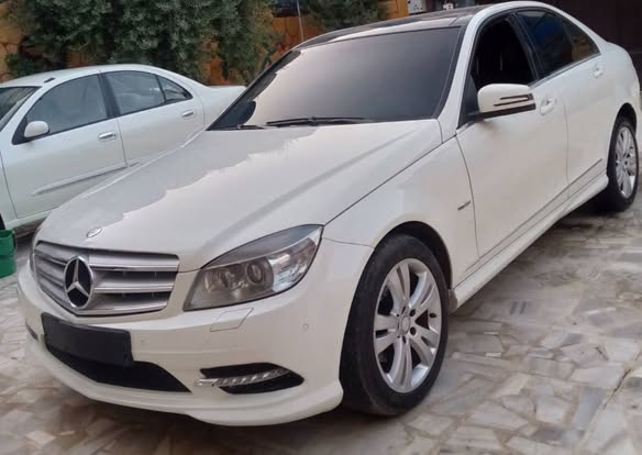 مرسيدس C200 2012 - صورة 2