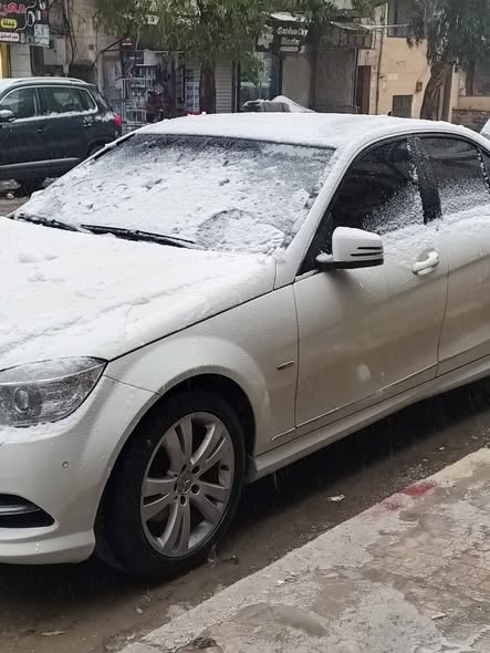 مرسيدس C200 2012 - صورة 4