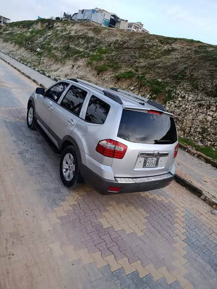 Ssangyong Mohave 2009 - صورة 2