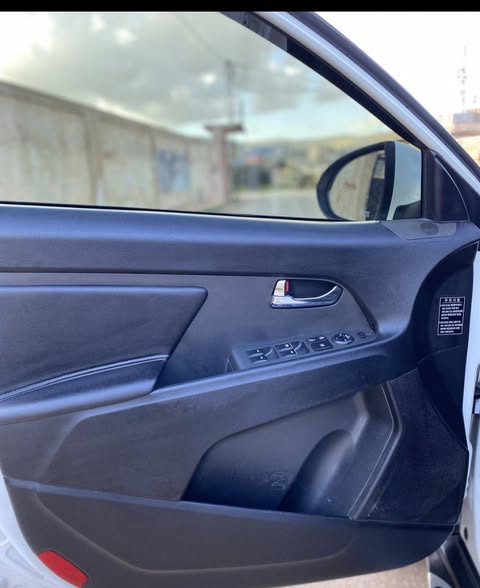 كيا سبورتاج 2011 - صورة 1