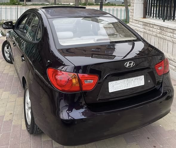 هونداي افانتي 2008 - صورة 3