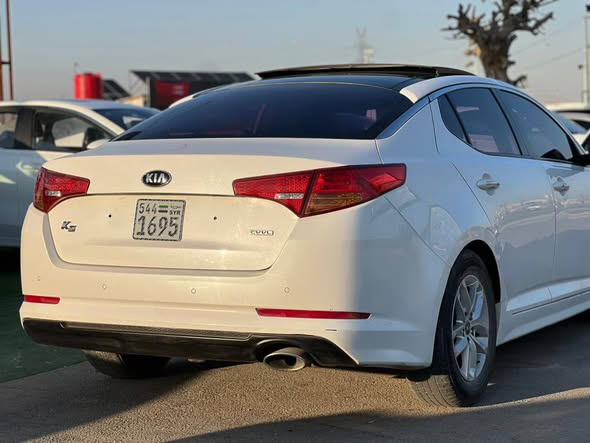 كيا اوبتيما 2013 - صورة 3