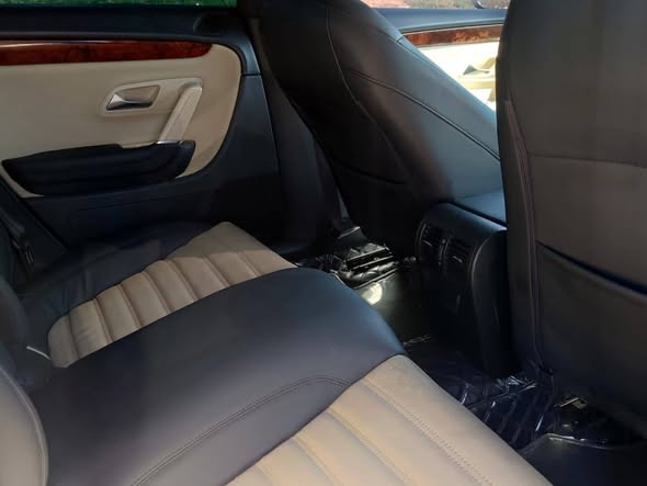 فولكس فاجن باسات سي سي 2011 - صورة 3