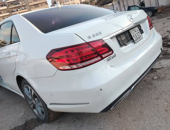 مرسيدس E 220 2015 - صورة 2