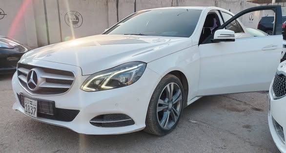 مرسيدس E 220 2015 - صورة 3