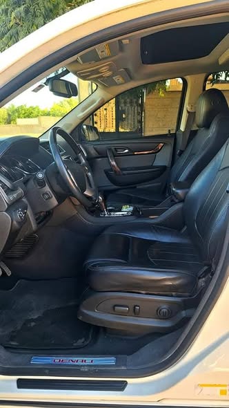 جمس أكاديا دينالي 2013 - صورة 2