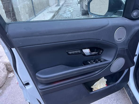 رنج ايفوك 2016 - صورة 5