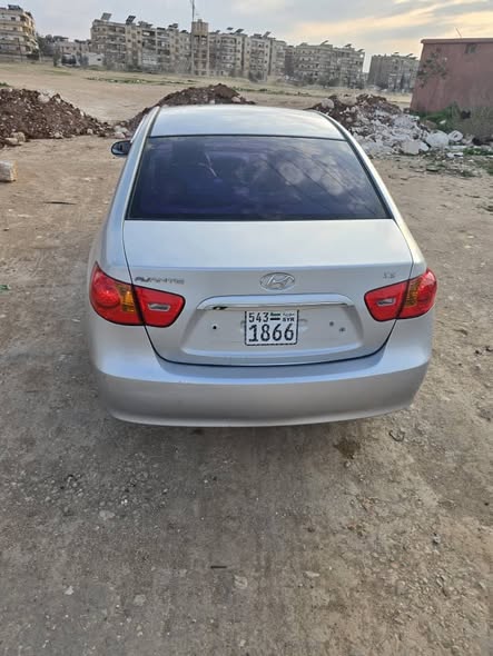 هيونداي افانتي 2008 - صورة 1