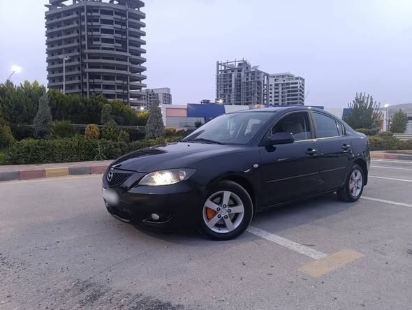 مازدا 3 2004 - صورة 1