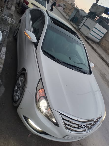 هيونداي سوناتا 2010 - صورة 2