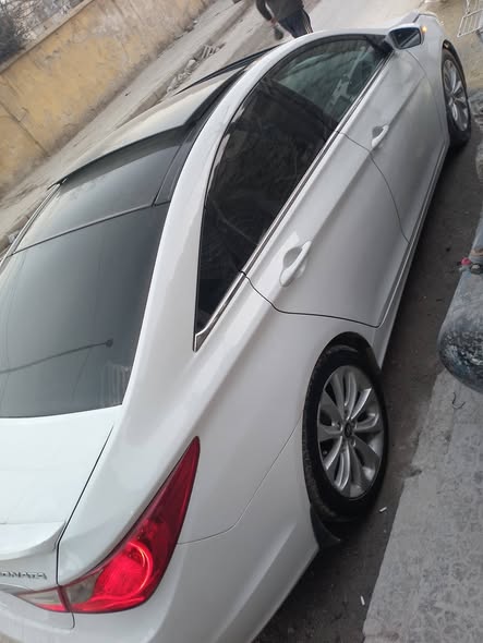 هيونداي سوناتا 2010 - صورة 3