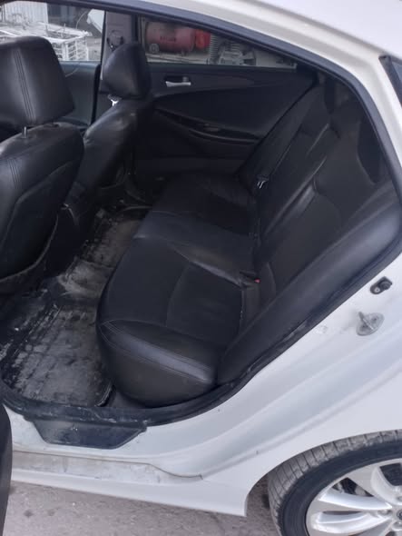 هيونداي سوناتا 2010 - صورة 5