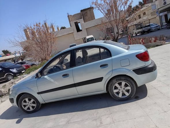 كيا ريو 2009 - صورة 4