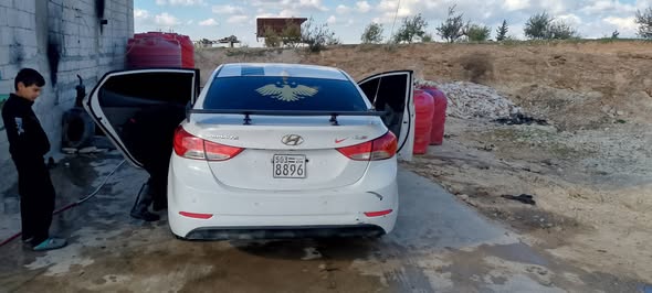 هيونداي افانتي 2016 - صورة 1