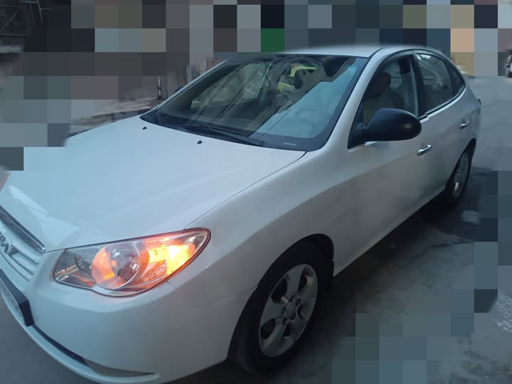 هيونداي افانتي 2009 - صورة 1