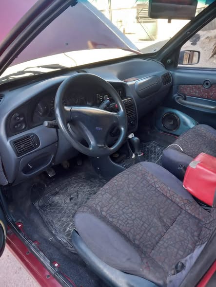 فيات فلوريدا 2004 - صورة 4