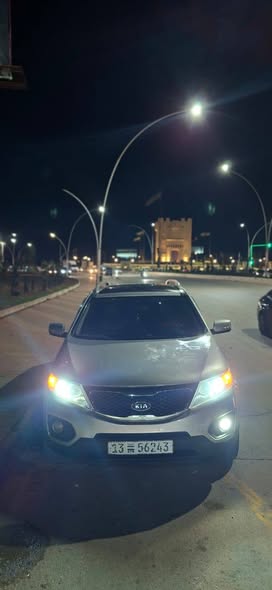 كيا سورينتو 2010 - صورة 2