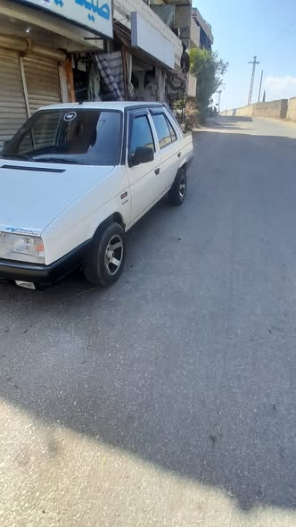 سكودا Karta 1994 - صورة 2