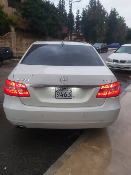 مرسيدس E200 2012 - صورة 2