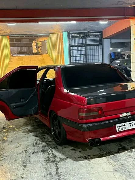 بيجو 405 1993 - صورة 1