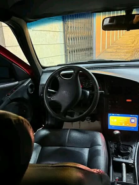 بيجو 405 1993 - صورة 3