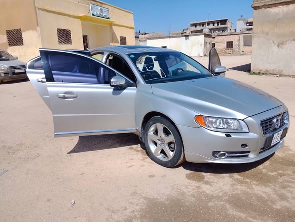 فولفو S80 2010 - صورة 5