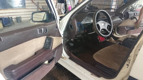 هوندا اكورد 1990 - صورة 3