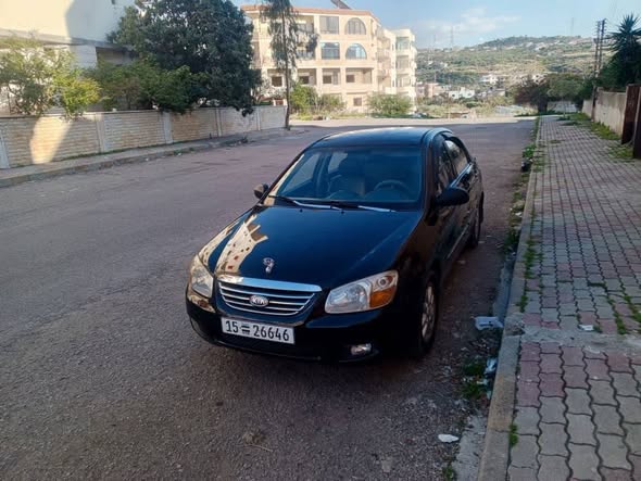 كيا سيراتو 2008 - صورة 5