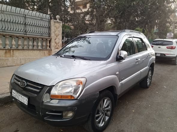 كيا سبورتاج 2007 - صورة 4