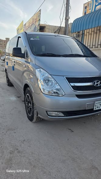 Hyundai H-1 2011 - صورة 2