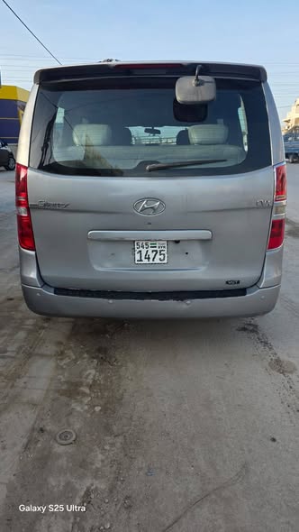 Hyundai H-1 2011 - صورة 4