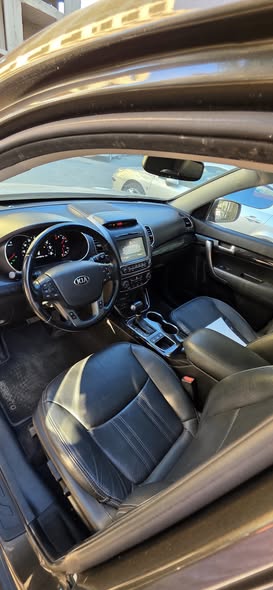 كيا سورينتو 2014 - صورة 5