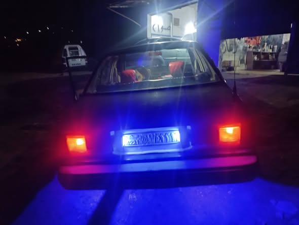 نيسان صني 1983 - صورة 3