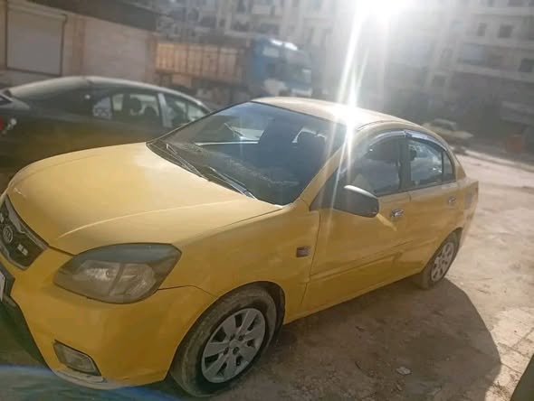 كيا ريو 2011 - صورة 3