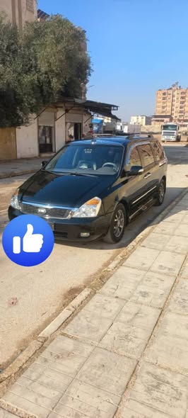 كيا كرنفال 2013 - صورة 3