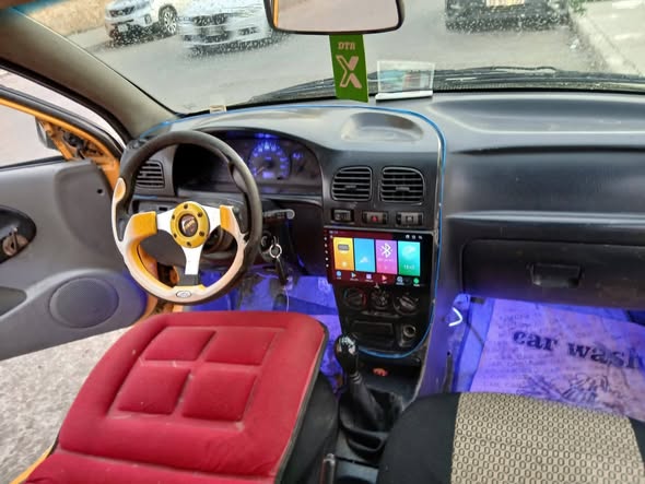 كيا فراشه 2003 - صورة 4