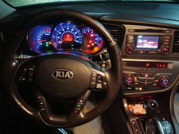 كيا أوبتيما 2013 - صورة 3