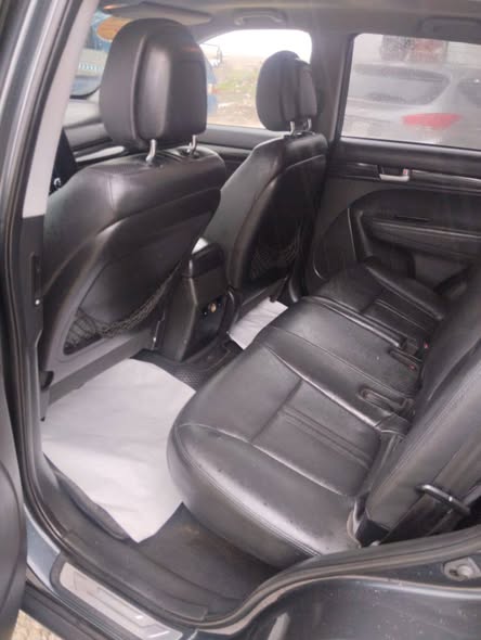 كيا سيرته 2010 - صورة 5