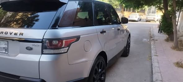 لاند روڤر سبورت 2014 - صورة 4