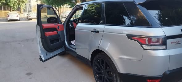 لاند روڤر سبورت 2014 - صورة 5