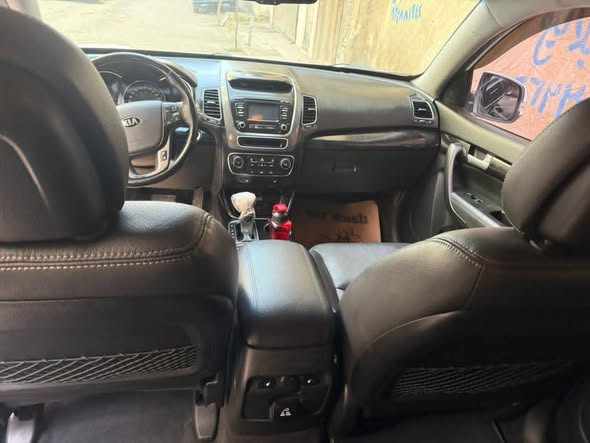 كيا سيرنتو 2015 - صورة 3