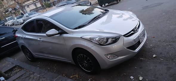 هيونداي الينترا 2012 - صورة 2