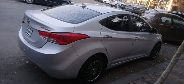 هيونداي الينترا 2012 - صورة 5