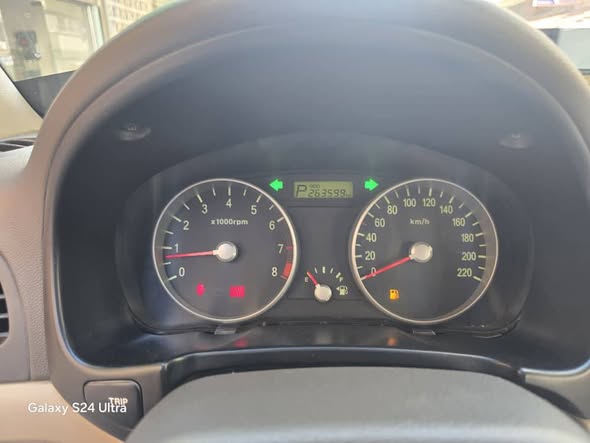 هيونداي اكسنت 2008 - صورة 4