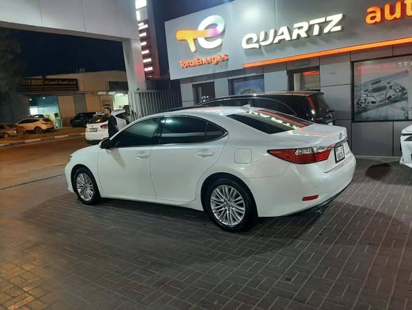 لكزس ES 350 2015 - صورة 4