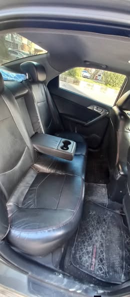 كيا فورتي 2011 - صورة 5