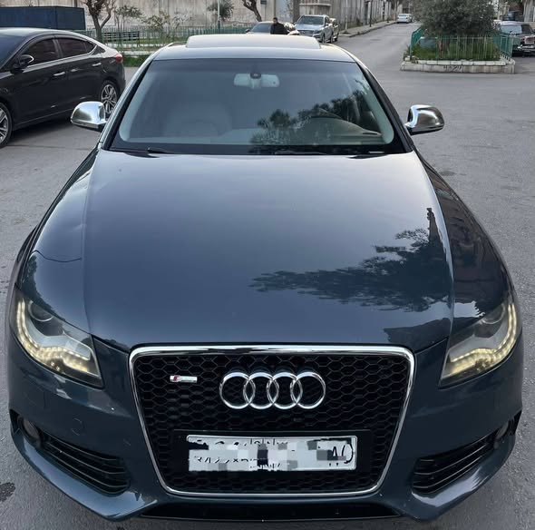 اودي A4 2009 - صورة 1