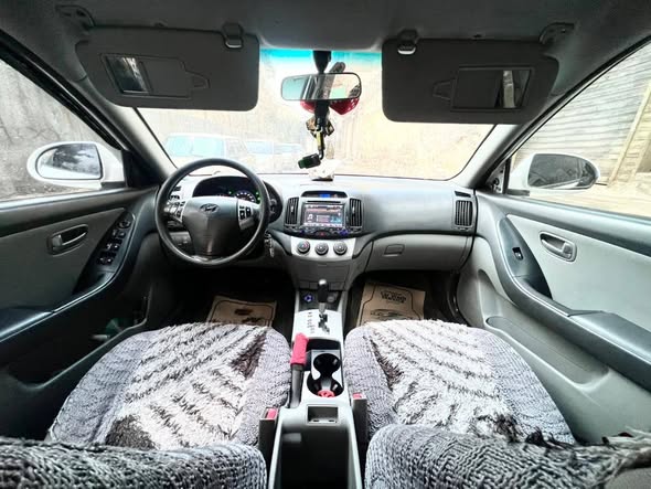 هيونداي افانتي 2008 - صورة 1